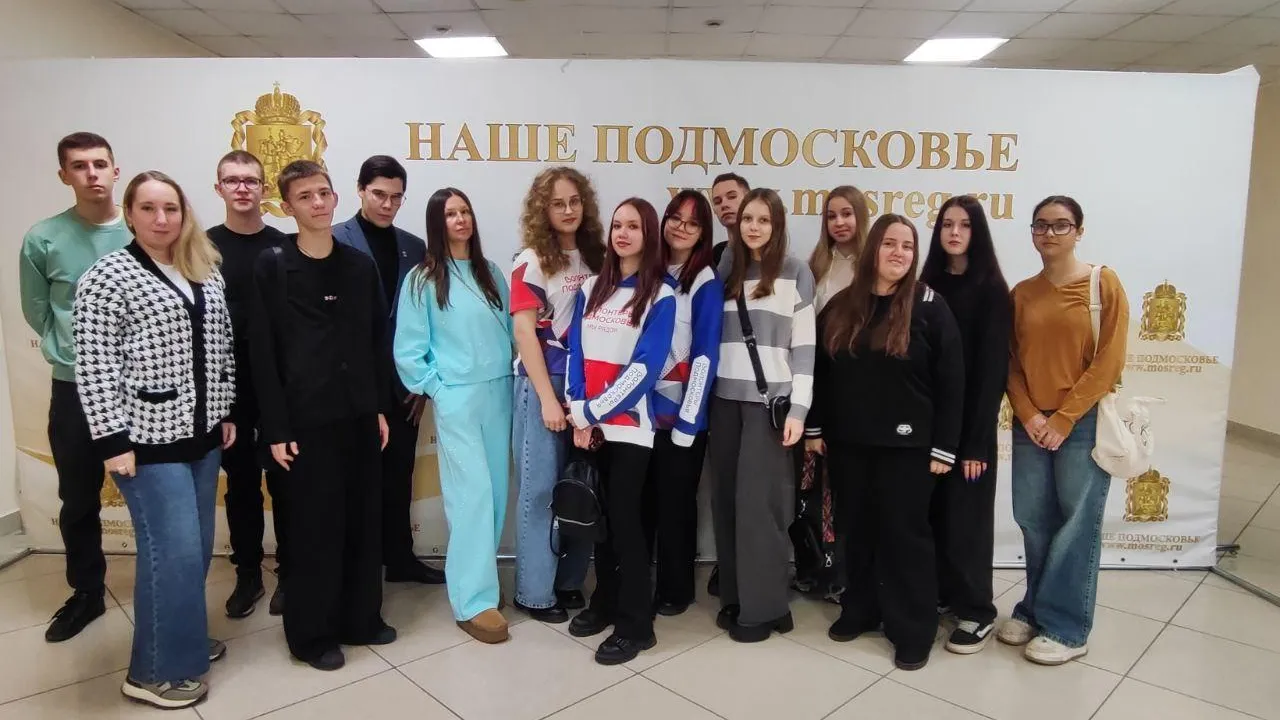 Активисты из Ленинского округа побывали на встрече с исполнителем SHAMAN