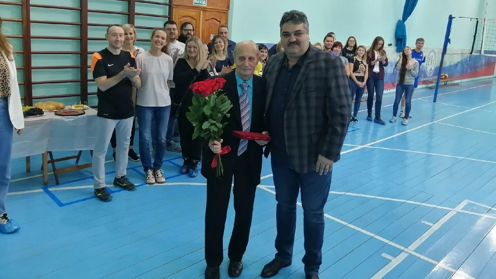 В Подольске поздравили с 75‑летием учителя физкультуры и тренера по лыжам