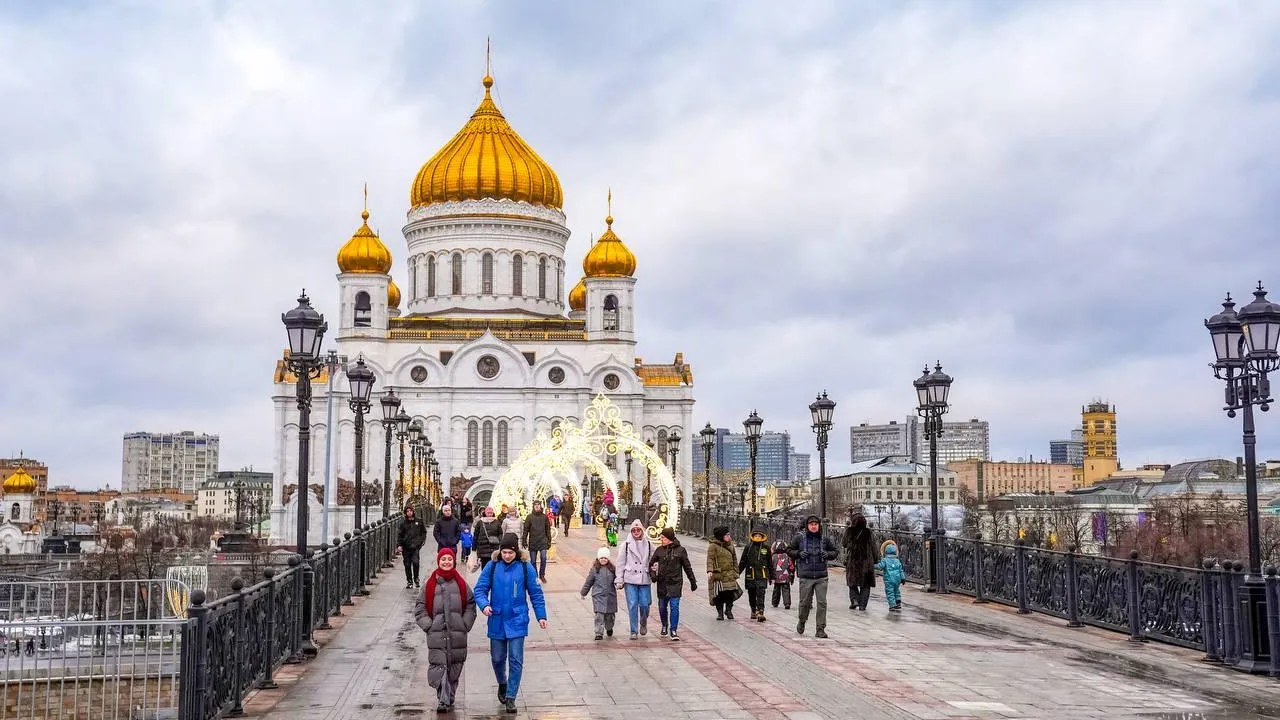 В Москве закончили ремонт фасадов, звонниц и площадок Храма Христа Спасителя