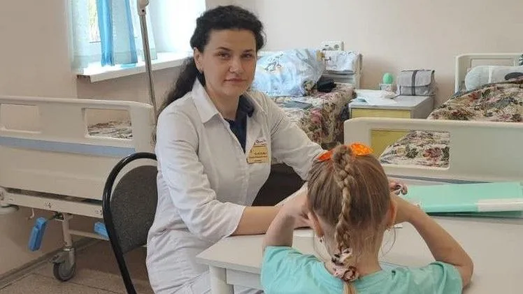 Врачи НИКИ детства рассказали, какие инфекции можно привезти из жарких стран