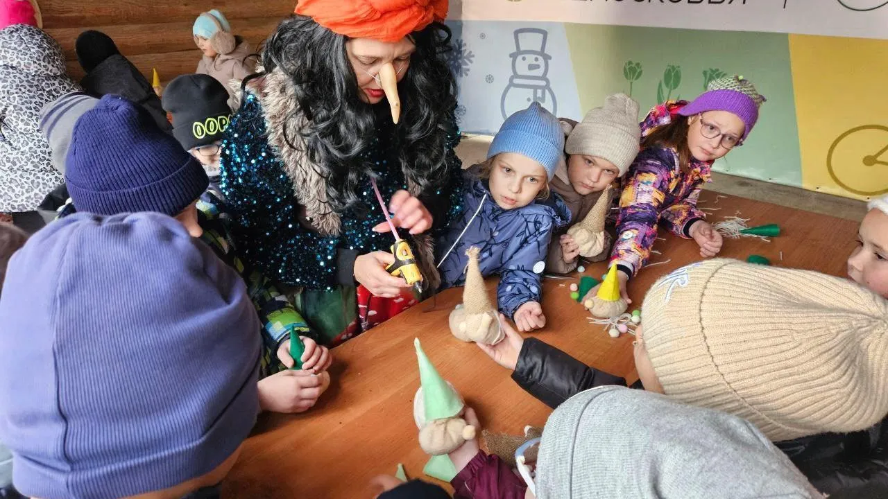 В парке Рузы прошли яркие мероприятия с участием Бабы-Яги и Кикиморы