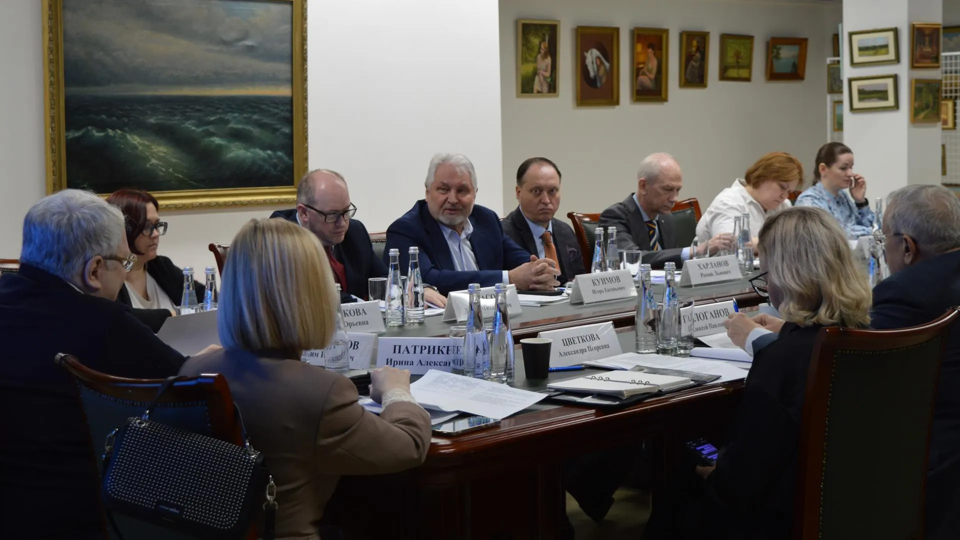 Совет при бизнес-омбудсмене Подмосковья обсудил новые правила вывесок