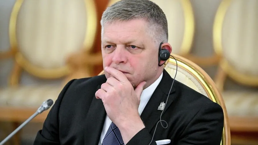 Фицо: ЕС может пойти на уступки в вопросе отказа от энергоресурсов из РФ