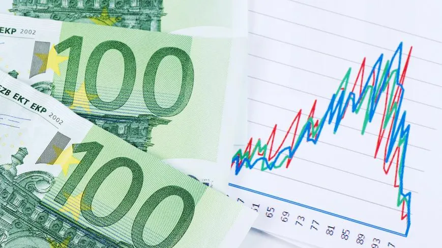 Битва высокой ставки ЦБ, дорогой нефти и бюджетного маневра: каким будет курс евро весной 2026 года