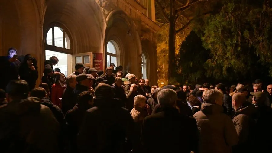 Протестующие в Абхазии пошли на переговоры с властями