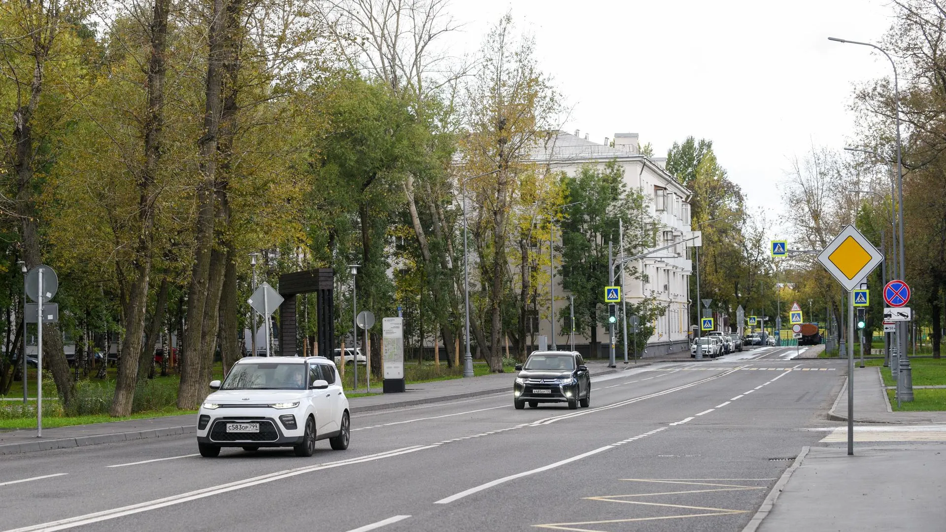 Более 6 тыс кв метров дорог было отремонтировано в Подмосковье за неделю