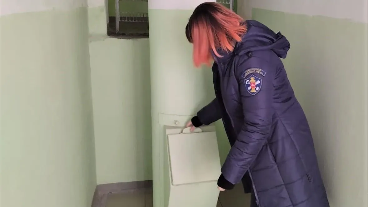 Жителям девятиэтажки Истры посоветовали обустроить на месте мусоропровода колясочную