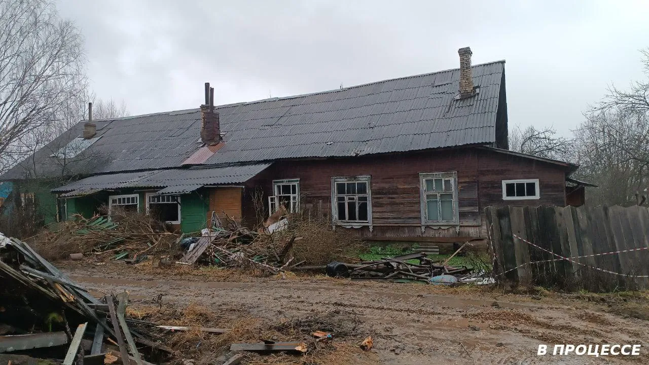 В Талдоме приступили к масштабному сносу аварийных бараков