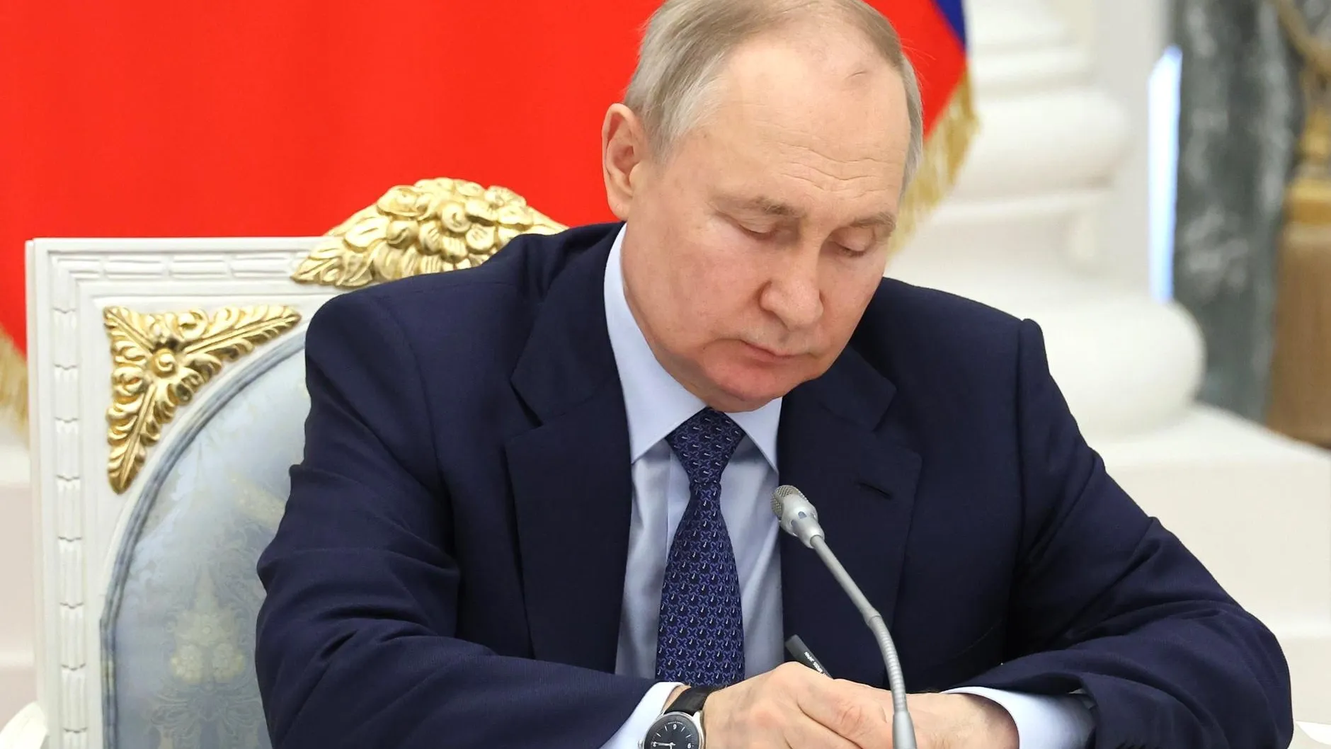 В РФ учредили звание «Заслуженный работник местного самоуправления»