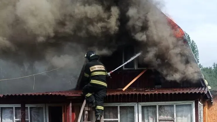 Пожарные ликвидировали возгорание в частном доме в округе Ступино