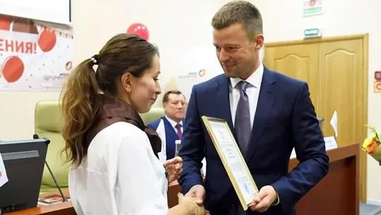 Сотрудникам МФЦ Балашихи вручили благодарственные письма в честь юбилея центра