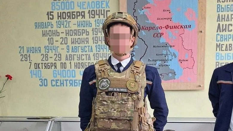 «Груз 200 — мы вместе»: карельских школьников одели в бронежилеты с нашивками
