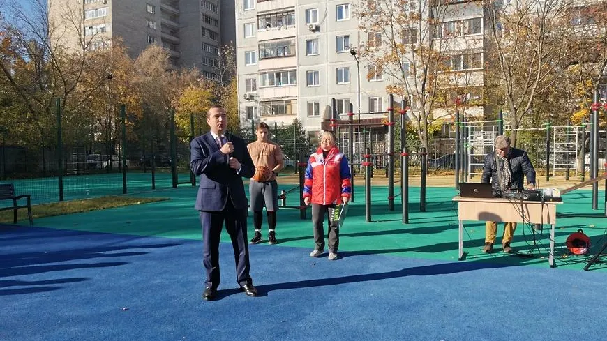 Новую спортплощадку открыли в микрорайоне Юбилейный Королева