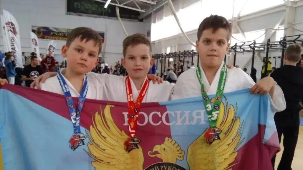 Спортсмены из Люберец завоевали 10 медалей в турнире по абсолютно реальному бою
