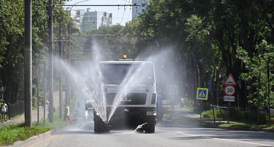 К охлаждению городских улиц приступили дорожные службы Ленинского округа