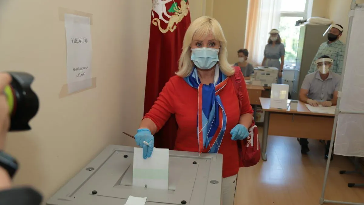 Оксана Пушкина назвала участие в голосовании по Конституции принципиально важным шагом