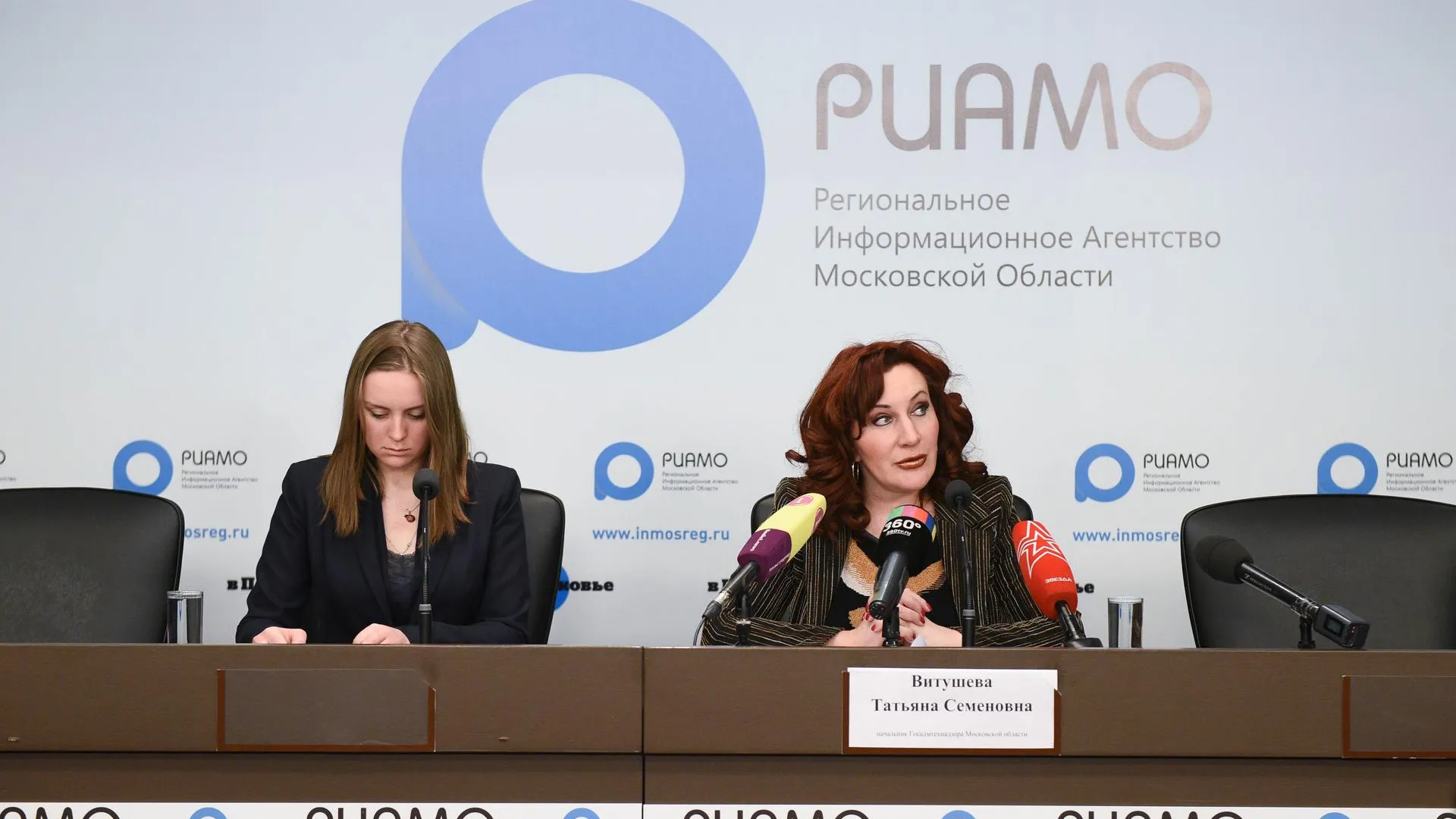 Остановки в Ногинском районе очистили от рекламного мусора