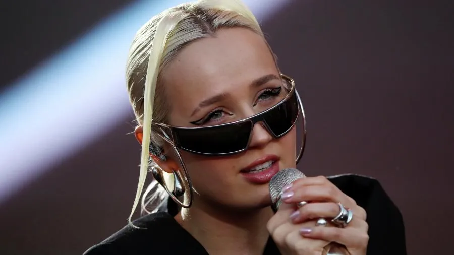 Анатолий Медведь