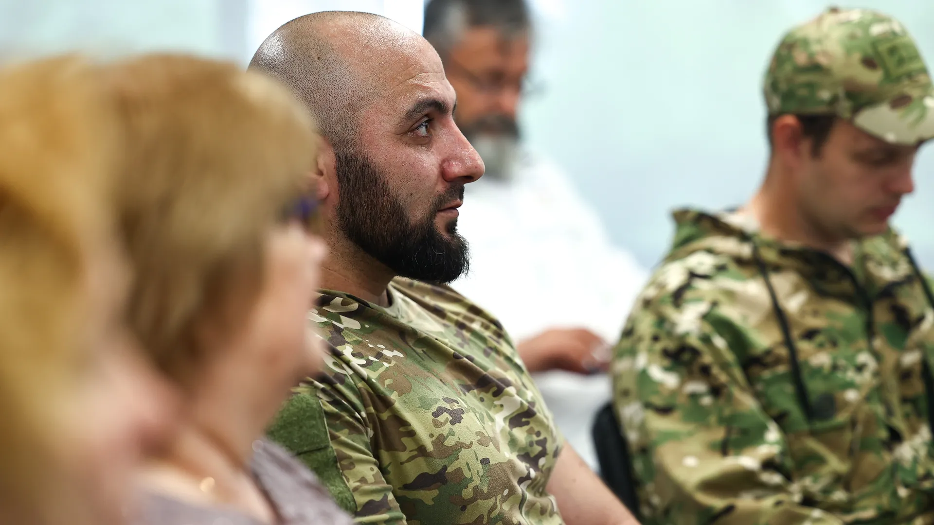 «Защитники Отечества» привлекли 5 тысяч ветеранов СВО для работы с молодежью
