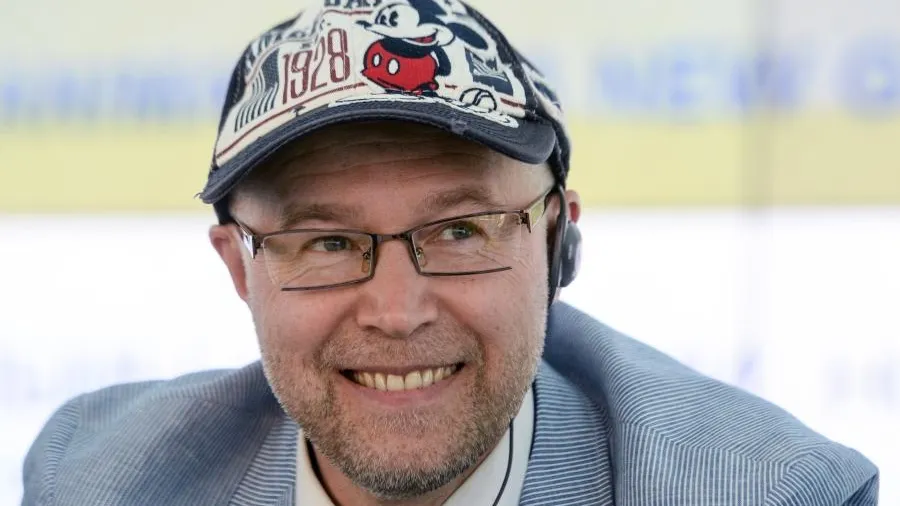 Критик Гусев заявил, что Константин Бронзит не зависит от «Оскара»