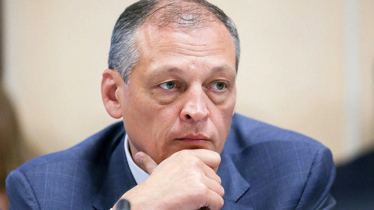 Премьер‑министр РФ выразил соболезнования в связи с гибелью депутата Госдумы Хайруллина