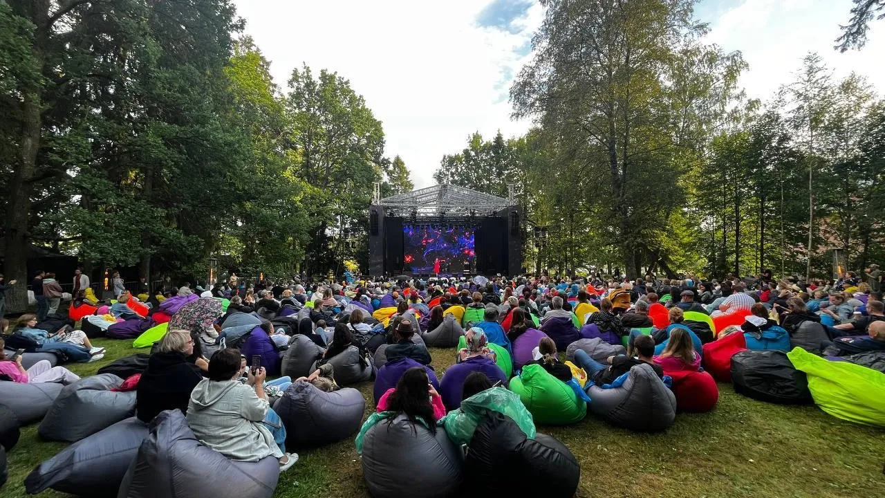 Более 2 тыс человек посетили в Муранове литературный фестиваль «Проект: ПОЭТ»