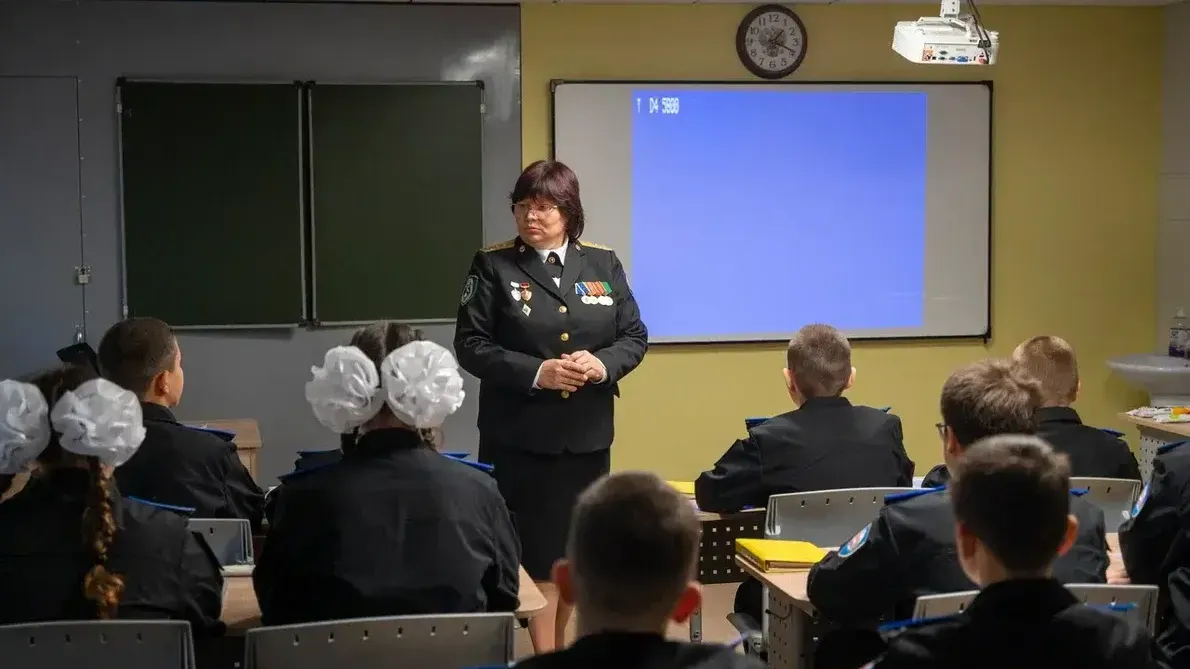 Представители ФСО России посетили кадетские классы Ильинской школы в Домодедово