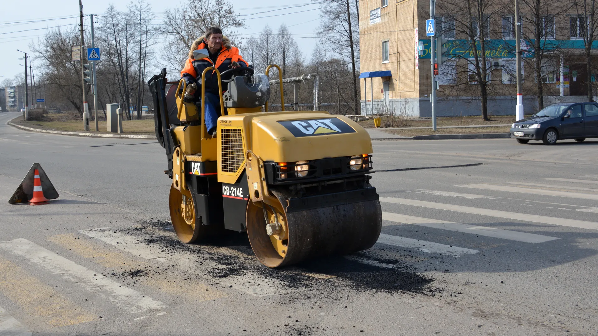 В Клину устранят около 30 ям на дорогах в понедельник