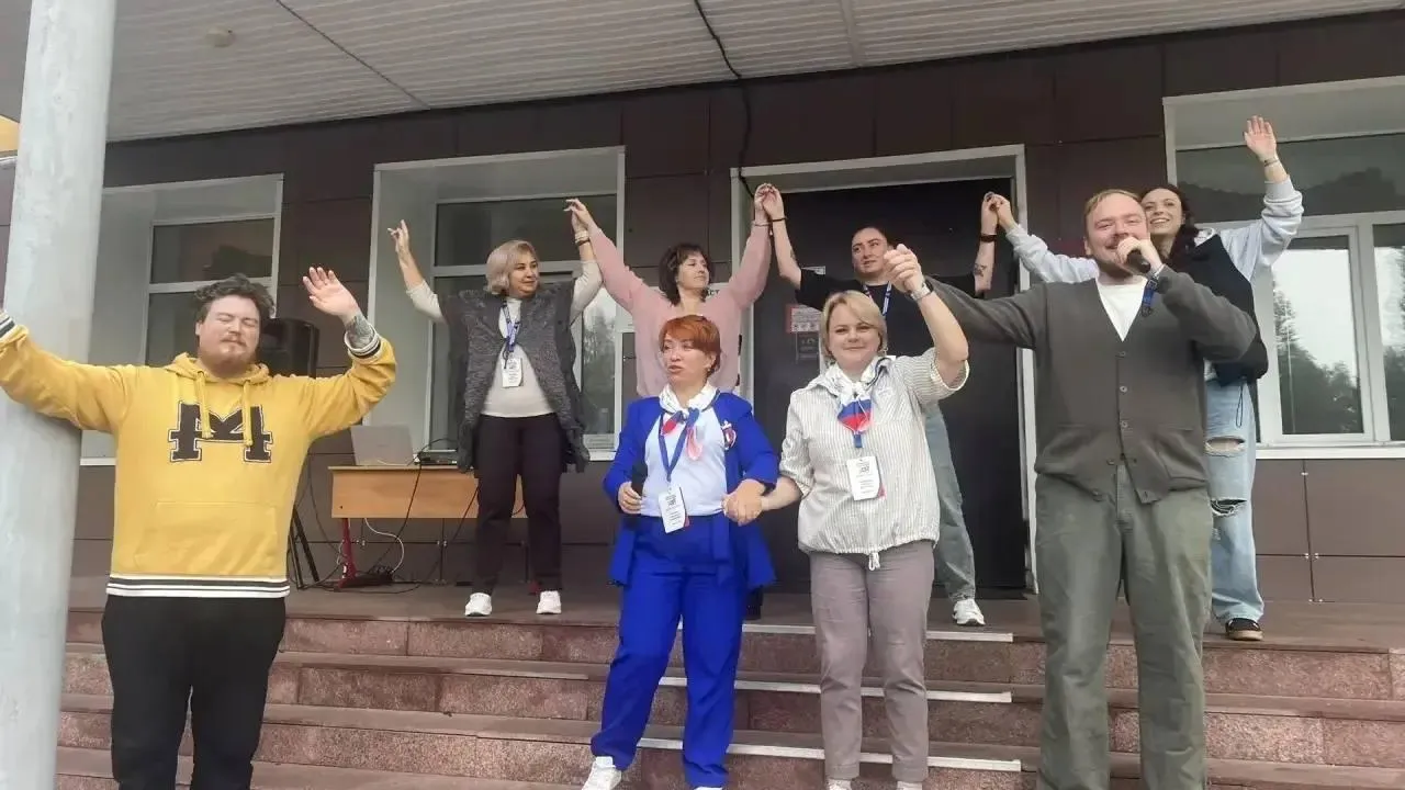 В Балашихе избирателей на участке № 51 встречает музыка