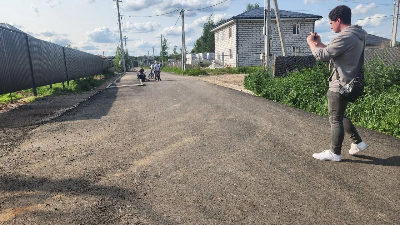 Новая дорога и тротуар появились в деревне Пешково Богородского округа