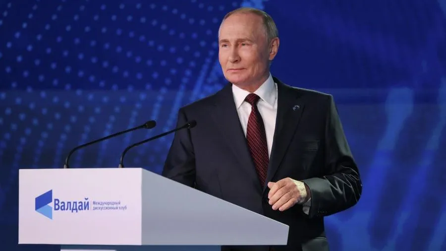 Путин поздравил Трампа с переизбранием на пост президента США