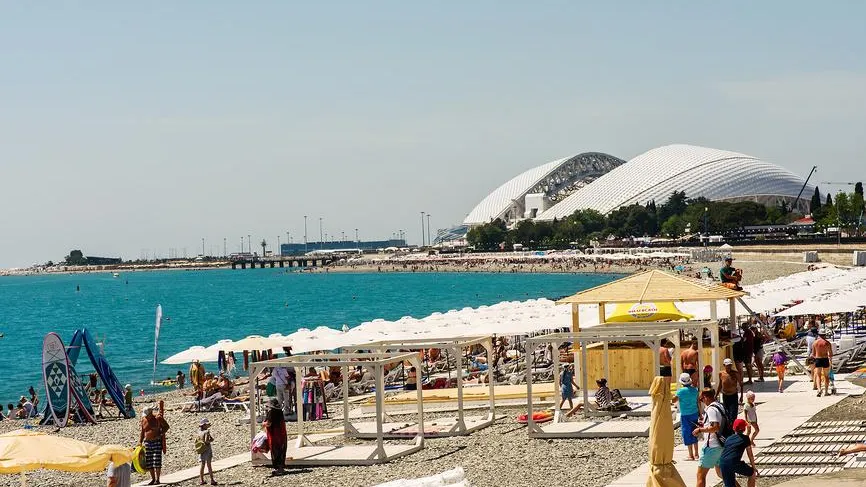 Цены на летний отдых в Крыму и Сочи взлетели на 10-15%