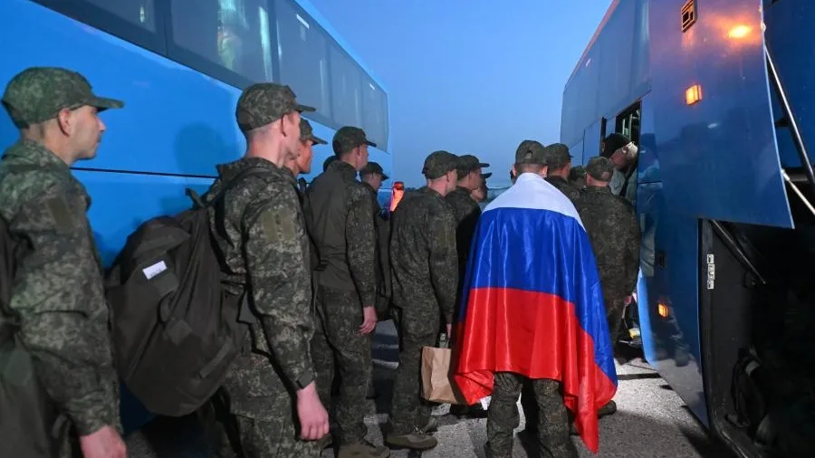 Россия и Украина обменялись военнопленными за день до встречи Путина и Трампа