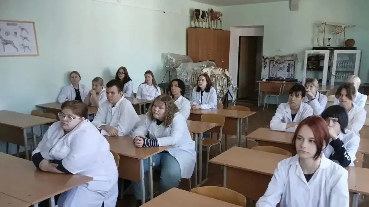 В Сергиевом Посаде ветеринары встретились со студентами колледжа