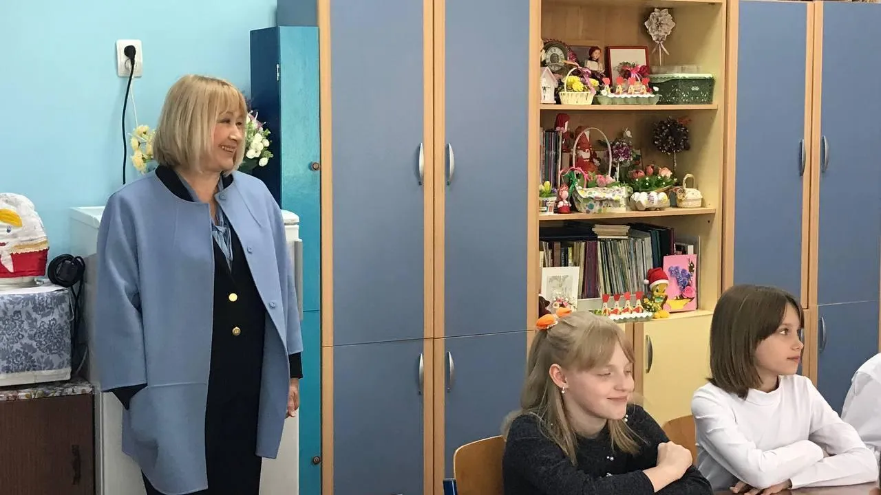 Омбудсмен Фаевская посетила семейный центр «Преображение» в Коломне