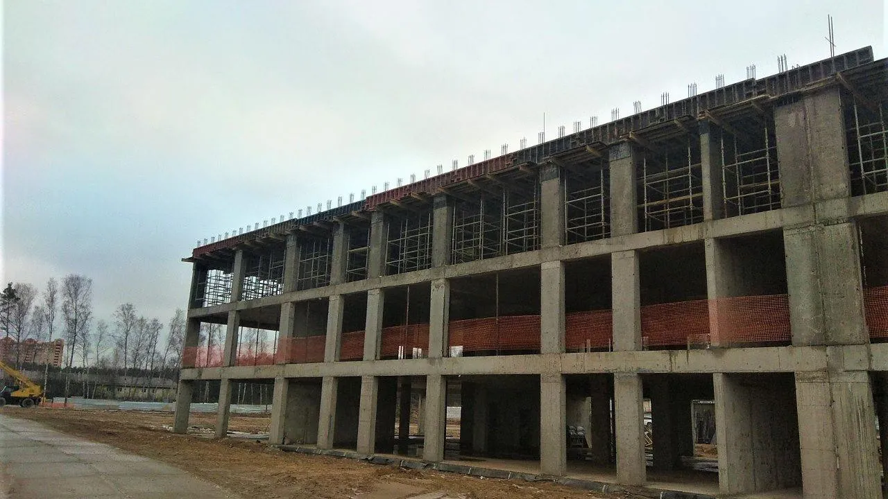 В Люберцах на 20% завершено строительство образовательного комплекса на 1 700 мест