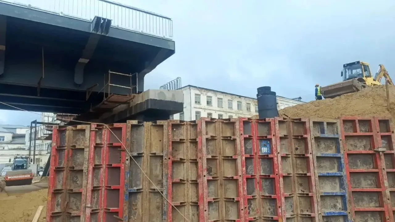 В Мытищах начали отсыпку насыпи для моста через Клязьму