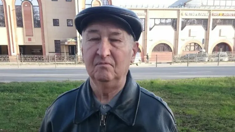 Волонтеры разыскивают родственников мужчины из Подольска, потерявшего память