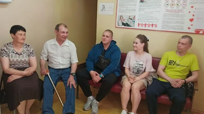 Доноры в Люберцах встретились с человеком, которому спасли жизнь
