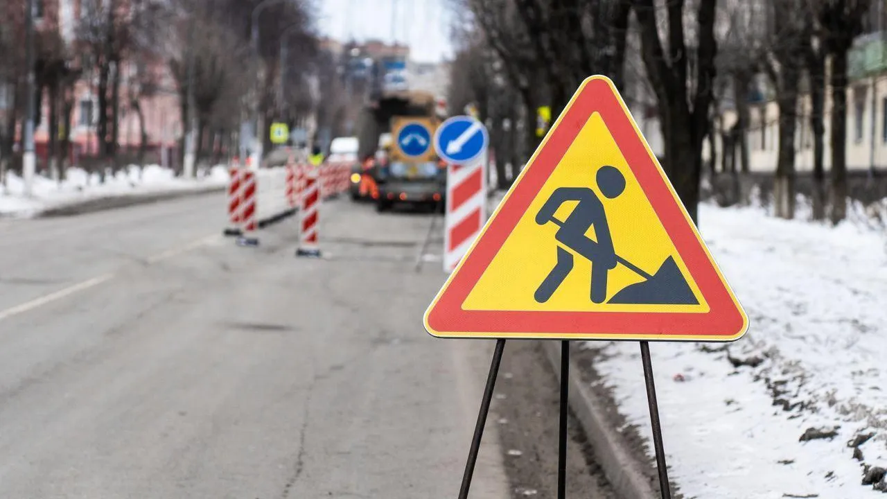 Специалисты провели в Домодедове работы по содержанию региональной дорожной сети