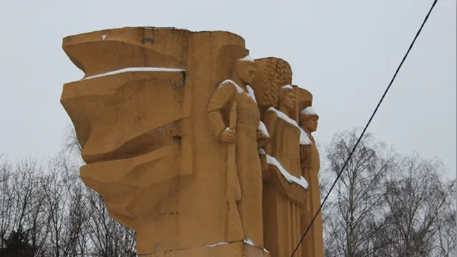 Памятники и мемориалы в Королеве приведут в порядок до 30 апреля
