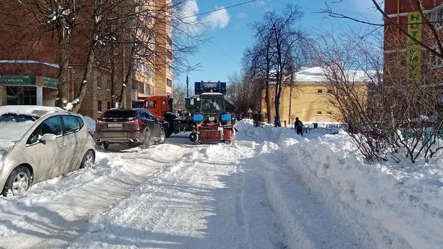 Свыше 9 тыс кубометров снега вывезли с муниципальных дорог Подольска
