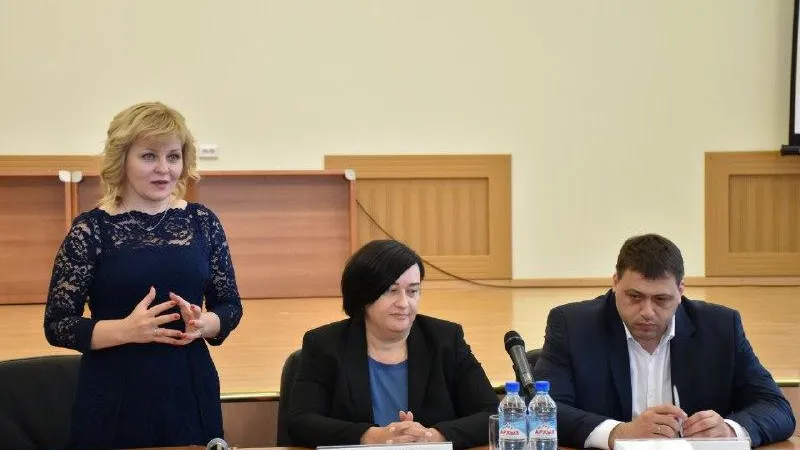 Перспективы развития электронных подмосковных магазинов обсудили в Клину