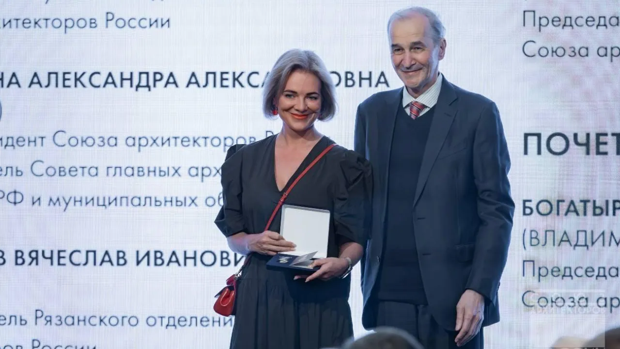 Кузьмину наградили нагрудным знаком Нацобъединения изыскателей и проектировщиков
