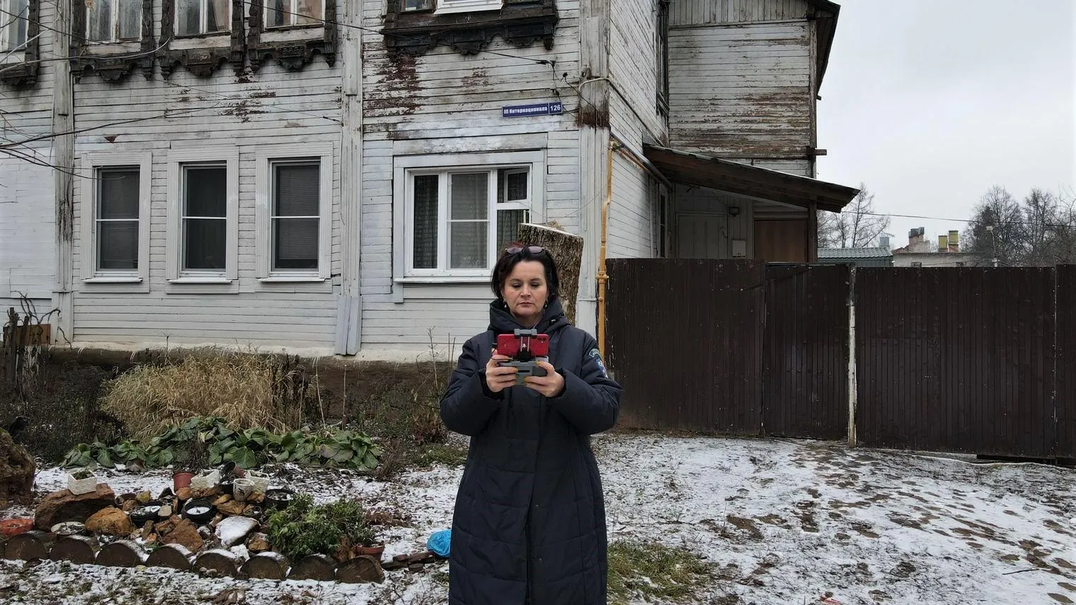 Первая в Госжилинспекции Подмосковья женщина‑пилот совершила дебютный запуск квадрокоптера
