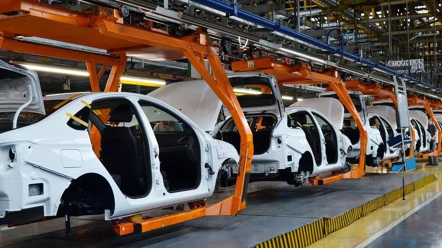 Автозавод Solaris приостановил выпуск ряда моделей на механике