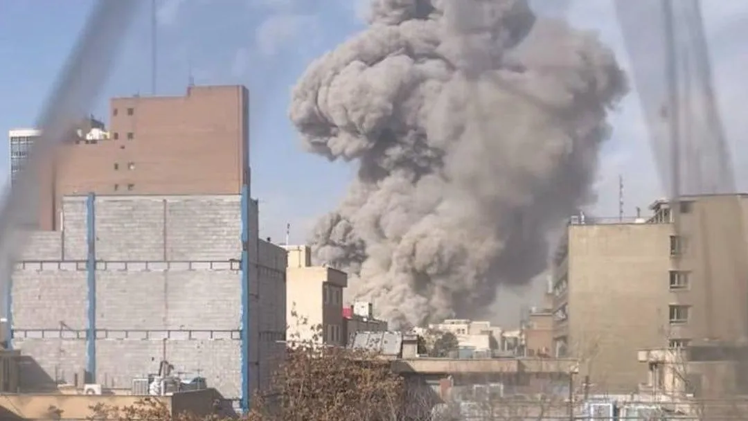 Израиль разбомбил 3 стратегически важных цели в иранском Тегеране