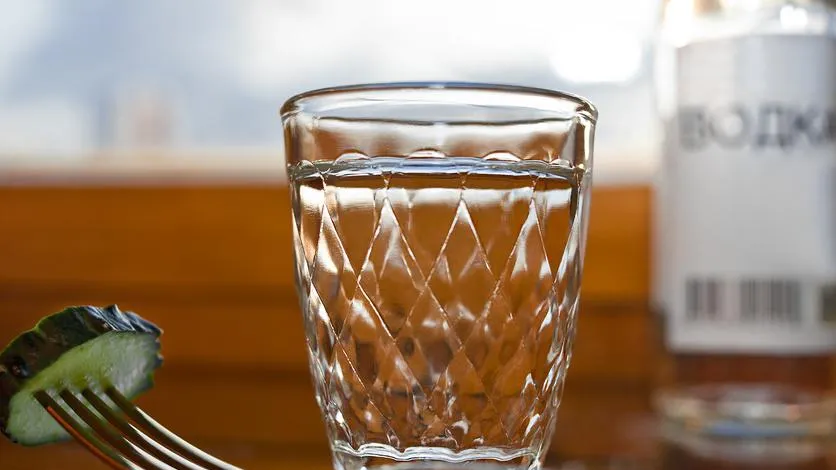 В России повысились минимальные цены на водку и коньяк