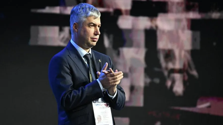 Депутаты Ростова-на-Дону приняли отставку мэра Логвиненко