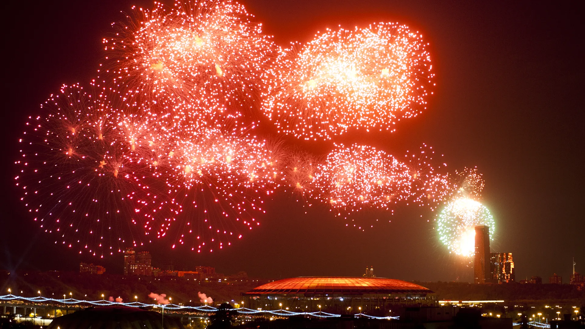 В целях экономии: россияне не планируют много тратить на развлечения в Новый год